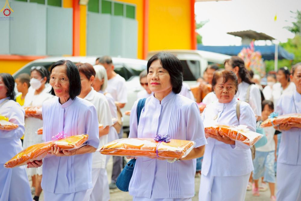 ภาพ No.270271:วันที่ 28 ตุลาคม พ.ศ. 2568 พิธีทอดกฐินสามัคคีทั่วไทย ณ สำนักสงฆ์เทพพิทักษ์ผล ต.แสนสุข อ.เมืองชลบุรี จ.ชลบุรี โดยคณะศิษยานุศิษย์ บูชาธรรม 81 ปี หลวงพ่อธัมมชโย