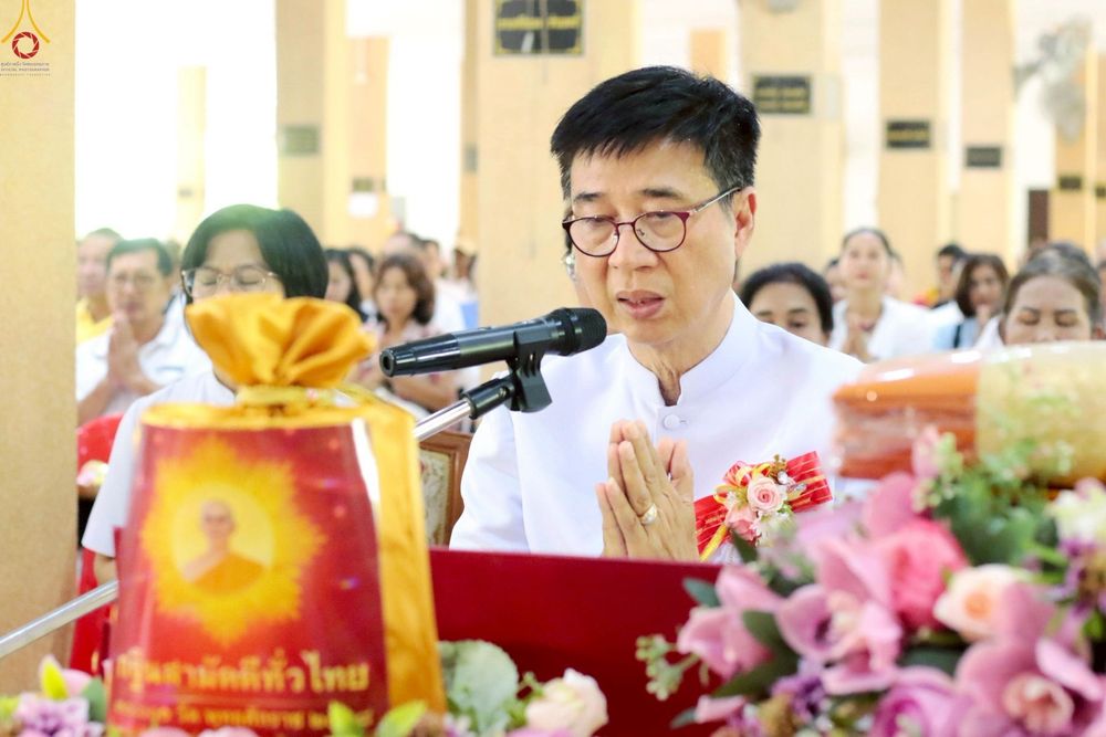 ภาพ No.253230:วันที่ 12 ตุลาคม พ.ศ. 2568 พิธีทอดกฐินสามัคคีทั่วไทย 30,000 วัด โดยคณะศิษยานุศิษย์ บูชาธรรม 81 ปี หลวงพ่อธัมมชโย ณ วัดพระยาสุเรนทร์ เขตคลองสามวา กรุงเทพมหานคร