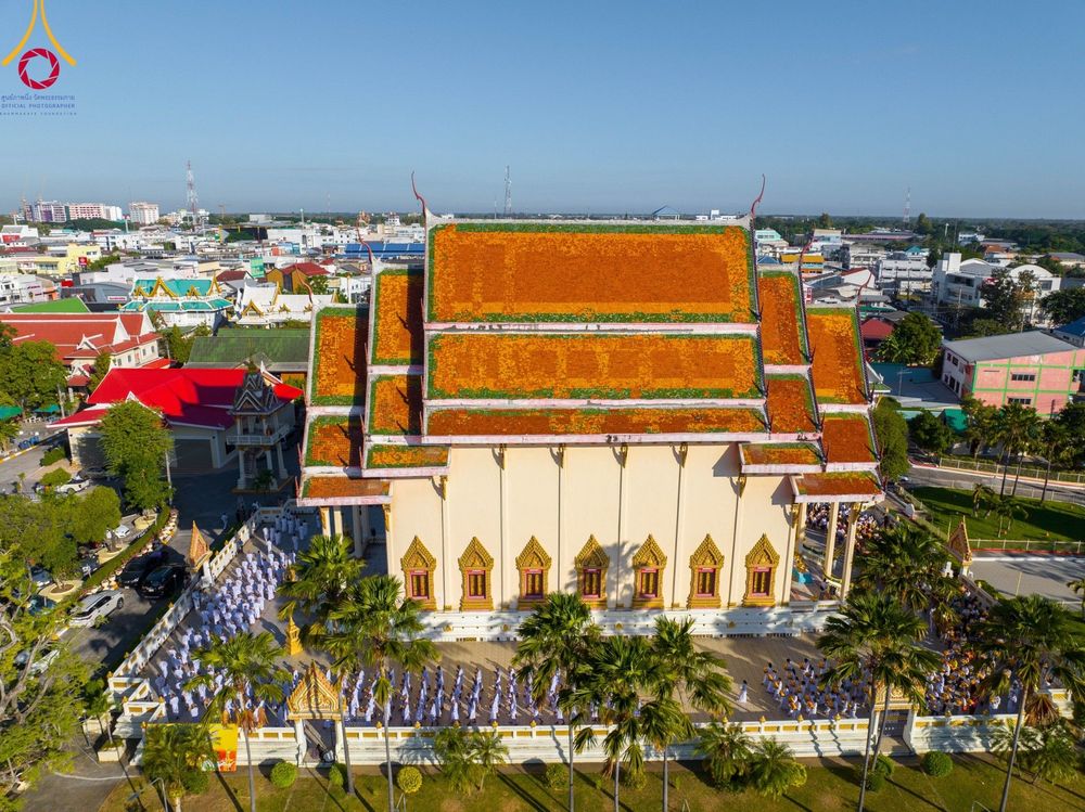 ภาพ No.101235:พิธีบรรพชาธรรมทายาท ในโครงการอุปสมบทบูชาธรรม มหาปูชนียาจารย์ พ.ศ. 2566 ณ วัดกลาง พระอารามหลวง จ.บุรีรัมย์ วันที่ 6 ธันวาคม พ.ศ. 2566