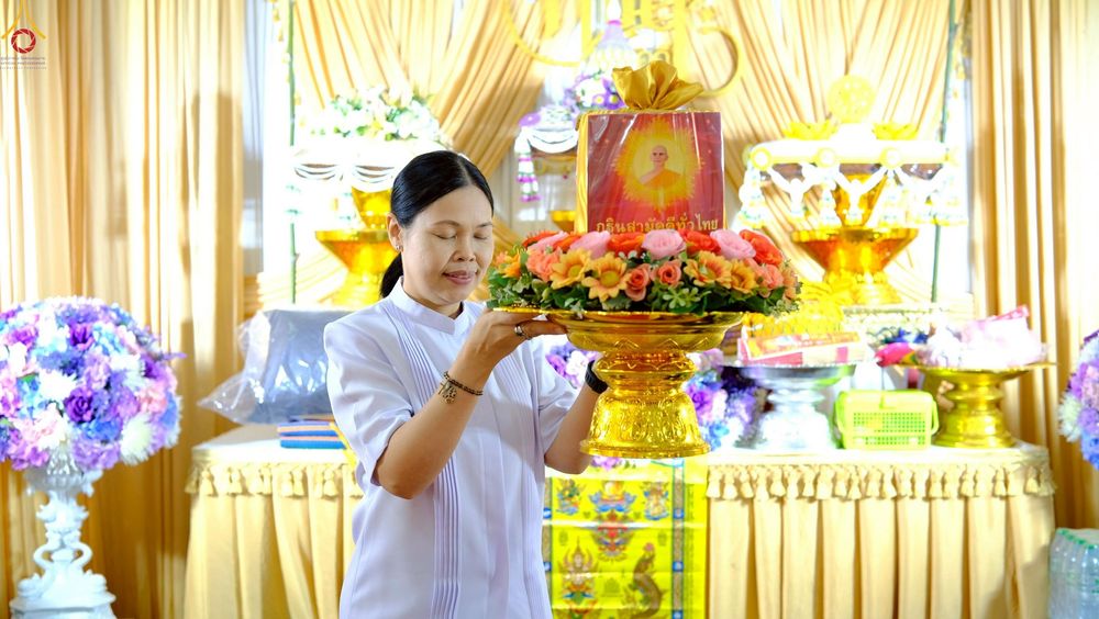 ภาพ No.258054:วันที่ 18 ตุลาคม พ.ศ. 2568 พิธีทอดกฐินสามัคคีทั่วไทย 30,000 วัด โดยคณะศิษยานุศิษย์ บูชาธรรม 81 ปี หลวงพ่อธัมมชโย ณ วัดสนมไทย อ.หนองแค จ.สระบุรี