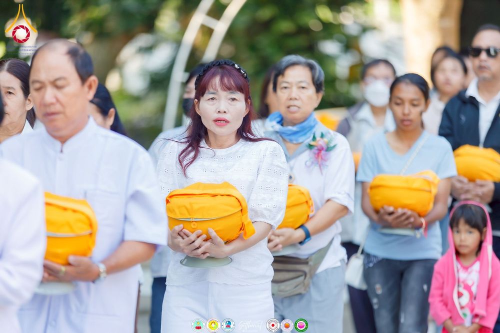 ภาพ No.276470:วันพุธที่ 3 ธันวาคม  พ.ศ. 2568 โครงการอุปสมบทหมู่ รุ่นบูชาธรรมมหาปูชนียาจารย์ 2568 ศูนย์อบรมเยาวชนผาสุกวานิช จังหวัดราชบุรี