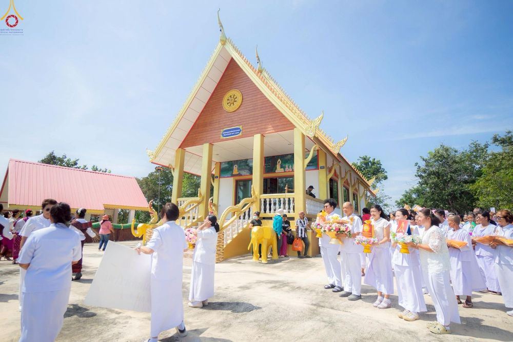 ภาพ No.262091:วันที่ 21 ตุลาคม พ.ศ. 2568 พิธีทอดกฐินสามัคคีทั่วไทย 30,000 วัด โดยคณะศิษยานุศิษย์ บูชาธรรม 81 ปี หลวงพ่อธัมมชโย ณ วัดเขากำแพง อ.เทพสถิต จ.ชัยภูมิ