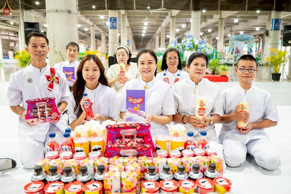ภาพ No.235277:วันที่ 27 กรกฎาคม พ.ศ. 2568 พิธีตักบาตรฉลองพระใหม่ โครงการบรรพชาและอุปสมบทมู่รุ่นเข้าพรรษา ณ วัดพระธรรมกาย