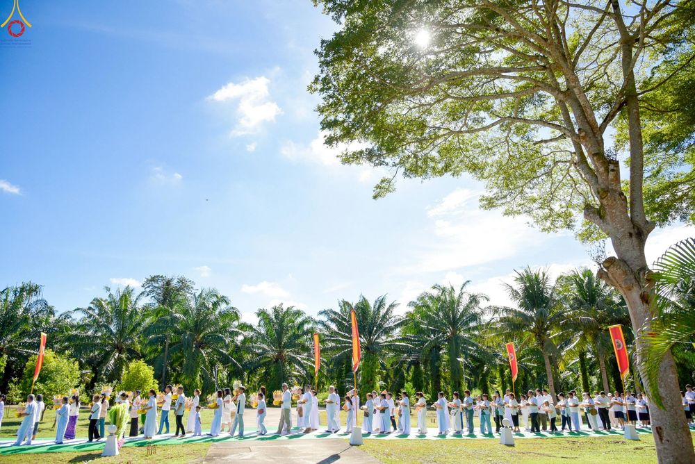 ภาพ No.253958:วันที่ 12 ตุลาคม พ.ศ. 2568 พิธีทอดกฐินสามัคคีทั่วไทย 30,000 วัด โดยคณะศิษยานุศิษย์ บูชาธรรม 81 ปี หลวงพ่อธัมมชโย ณ ธุดงคสถานชุมพร ต.ขุนกระทิง อ.เมือง จ.ชุมพร