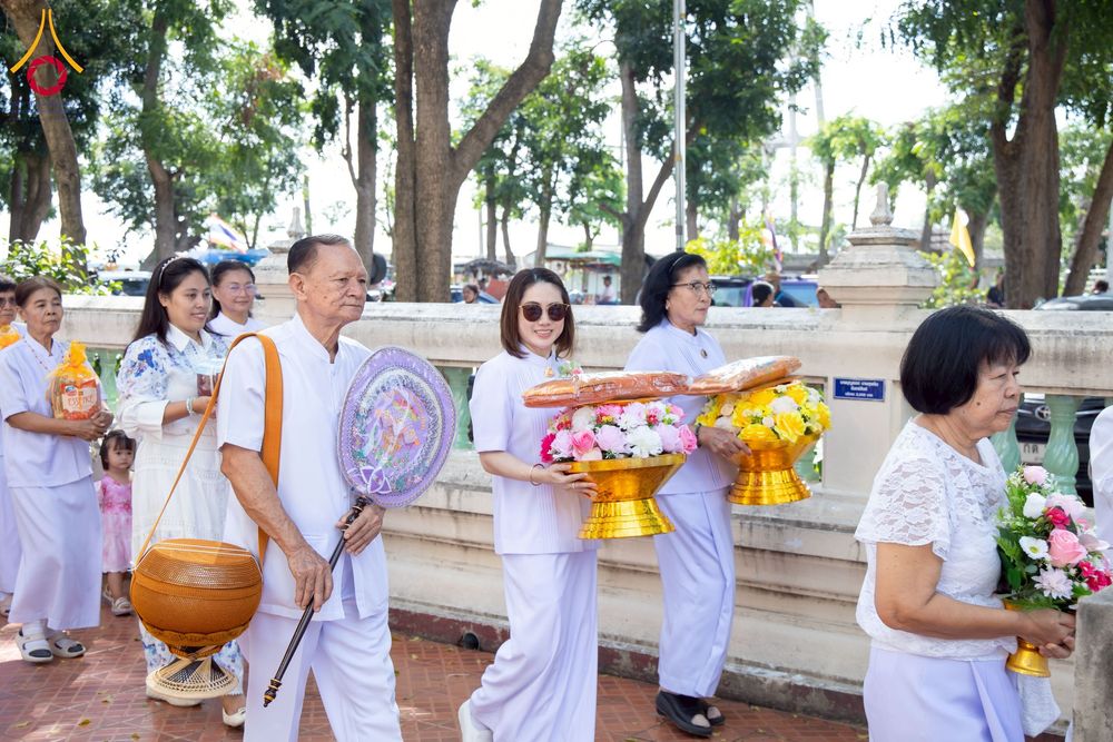 ภาพ No.275479:วันที่ 5 พฤศจิกายน พ.ศ. 2568 พิธีทอดกฐินสามัคคีทั่วไทย ณ วัดเขาแก้ว อ.โพธิ์ทอง จ.อ่างทอง โดยคณะศิษยานุศิษย์ บูชาธรรม 81 ปี หลวงพ่อธัมมชโย