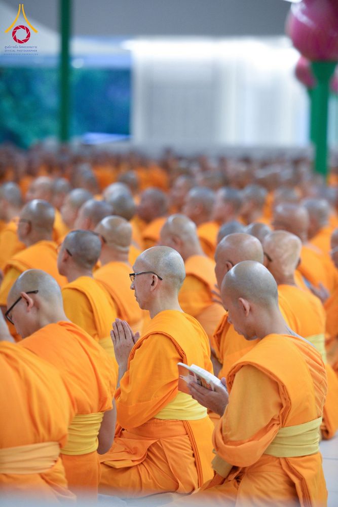 ภาพ No.264728:วันอาทิตย์ที่ 2 พฤศจิกายน พ.ศ. 2568 พิธีกรานกฐิน ณ โบสถ์พระไตรปิฏก วัดพระธรรมกาย จ.ปทุมธานี