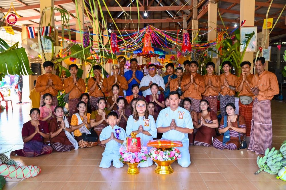 ภาพ No.182916:พิธีทอดกฐิน ณ วัดวังวุ้ง อ.ท่าตะเกียบ จ.ฉะเชิงเทรา ในโครงการทอดกฐินสามัคคีทั่วไทย 30,000 วัด บูชาธรรม 80 ปี หลวงพ่อธัมมชโย โดยคณะศิษยานุศิษย์วัดพระธรรมกาย วันที่ 10 พฤศจิกายน พ.ศ. 2567