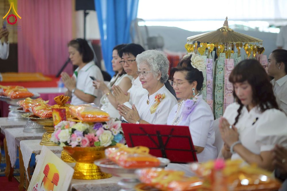 ภาพ No.274545:วันที่ 5 พฤศจิกายน พ.ศ. 2568 พิธีทอดกฐินสามัคคีทั่วไทย ณ วัดประดู่บางจาก เขตภาษีเจริญ กรุงเทพมหานคร โดยคณะศิษยานุศิษย์ บูชาธรรม 81 ปี หลวงพ่อธัมมชโย