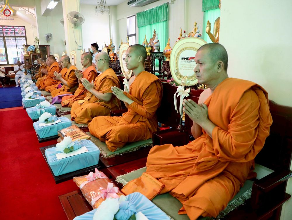 ภาพ No.257866:วันที่ 18 ตุลาคม พ.ศ. 2568 พิธีทอดกฐินสามัคคีทั่วไทย 30,000 วัด โดยคณะศิษยานุศิษย์ บูชาธรรม 81 ปี หลวงพ่อธัมมชโย ณ วัดพระพุทธไสยาสน์ อ.เมืองเพชรบุรี จ.เพชรบุรี