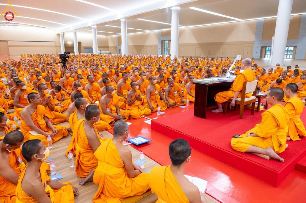 ภาพ No.187685:พระธรรมยาตรา รับฟังพระธรรมเทศนา จากหลวงพ่อทัตตชีโว ในโครงการธรรมยาตรา ปีที่ 13 กตัญญูบูชา มหาปูชนียาจารย์ พระมงคลเทพมุนี(สด จนฺทสโร) พระผู้ปราบมาร อนุสรณ์สถาน 7 แห่ง ณ ห้องแก้วสารพัดนึก 2 วัดพระธรรมกาย วันที่ 26 ธันวาคม พ.ศ. 2567