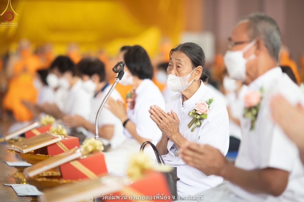 ภาพ No.69140:พระธรรมยาตรา ปฏิบัติศาสนกิจ ทำนุบำรุงศาสนสถาน, สวดธรรมจักร, ปฏิบัติธรรม ร่วมกับชุมชน,นักเรียนเด็กดีวีสตาร์ และร่วมพิธีทอดผ้าป่าบำรุงศาสนสถาน ในโครงการธรรมยาตรากตัญญูบูชา มหาปูชนียาจารย์ พระมงคลเทพมุนี(สด จนฺทสโร) พระผู้ปราบมาร อนุสรณ์สถาน 7 แห่ง ปีที่ 11