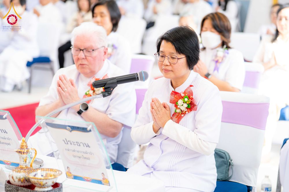 ภาพ No.318989:วันที่ 29 มีนาคม พ.ศ.2569 พิธีทอดผ้าป่าวัดพระธรรมกาย 20 ศูนย์สาขา และการประชุมภาคพื้นอเมริกา ไตรมาสที่ 1/2569 วัดพระธรรมกายชิคาโก ประเทศสหรัฐอเมริกา