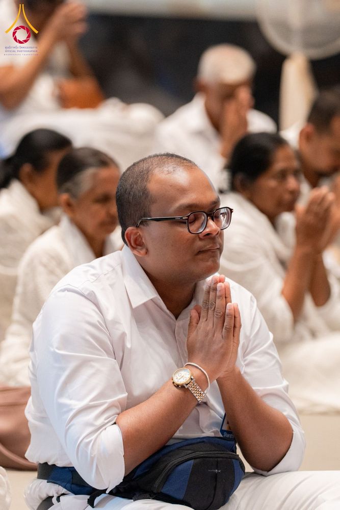 ภาพ No.342431:วันที่ 31 กรกฎาคม พ.ศ. 2569  ต้อนรับคณะแสวงบุญชาวศรีลังกา 31 ท่าน เยี่ยมชมวัดพระธรรมกาย