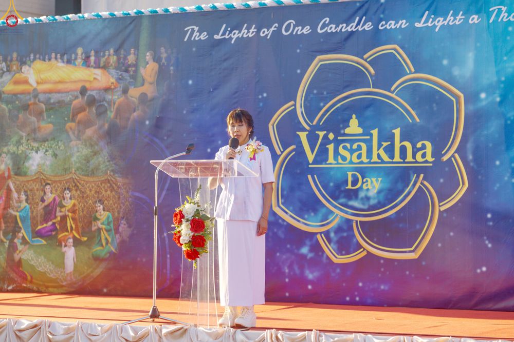 ภาพ No.332918:วันอาทิตย์ที่ 31 พฤษภาคม พ.ศ. 2569 วันวิสาขบูชา ณ วัดพระธรรมกายแคลิฟอร์เนีย  ประเทศสหรัฐอเมริกา