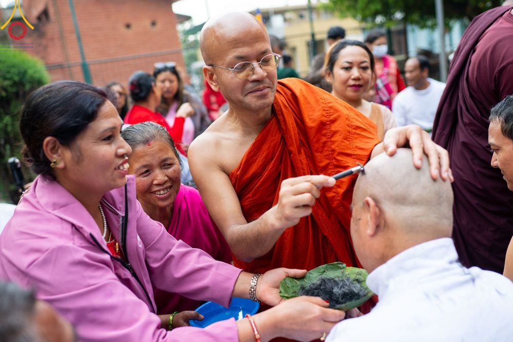 ภาพ No.313374:วันพุธที่ 11 มีนาคม พ.ศ. 2569 พิธีตัดปอยผมโครงการบรรพชาสามเณร  ณ วัดอเชศวร (Aksheswar Mahavihar) ประเทศเนปาล