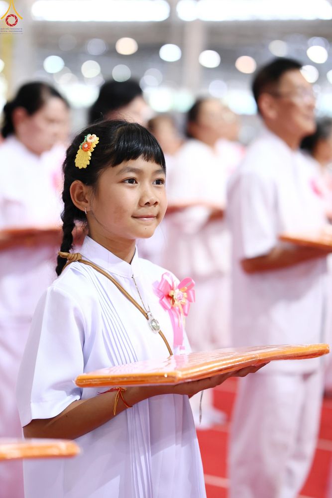 ภาพ No.318505:วันอาทิตย์ต้นเดือนที่ 5 เมษายน พ.ศ.2569 พิธีทอดผ้าป่าสมทบมหาสังฆทาน 40,000 กว่าวัดทั่วประเทศ ณ สภาธรรมกายสากล วัดพระธรรมกาย