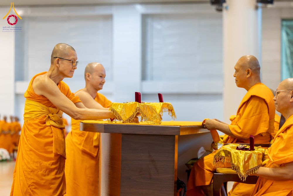 ภาพ No.308571:วันที่ 1 กุมภาพันธ์ พ.ศ. 2569 สัมมนาพิเศษ พิธีมอบพระราชเหล็ก ณ ห้องแก้วสารพัดนึก1 วัดพระธรรมกาย จ.ปทุมธานี