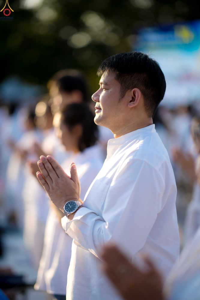 ภาพ No.291968:วันที่ 10 มกราคม พ.ศ. 2569 พิธีจุดประทีปถวายเป็นพุทธบูชา และบูชาธรรมมหาปูชนียาจารย์  ณ อนุสรณ์สถานคลองบางนางแท่น อ.สามพราน จ.นครปฐม ในโครงการธรรมยาตรา กตัญญูบูชา มหาปูชนียาจารย์ พระมงคลเทพมุนี(สด จนฺทสโร) พระผู้ปราบมาร อนุสรณ์สถาน 7 แห่ง ปีที่ 14