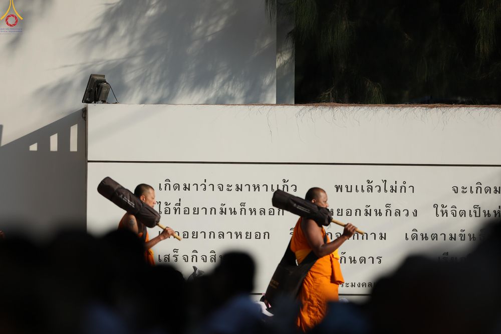 ภาพ No.292825:วันที่ 11 มกราคม พ.ศ. 2569 พิธีต้อนรับพระธรรมยาตรา ณ อนุสรณ์สถานลำดับที่ 3 สถานที่เกิดในเพศสมณะ วัดสองพี่น้อง อำเภอสองพี่น้อง จังหวัดสุพรรณบุรี ในโครงการธรรมยาตรา กตัญญูบูชา มหาปูชนียาจารย์ พระมงคลเทพมุนี(สด จนฺทสโร) พระผู้ปราบมาร อนุสรณ์สถาน 7 แห่ง ปีที