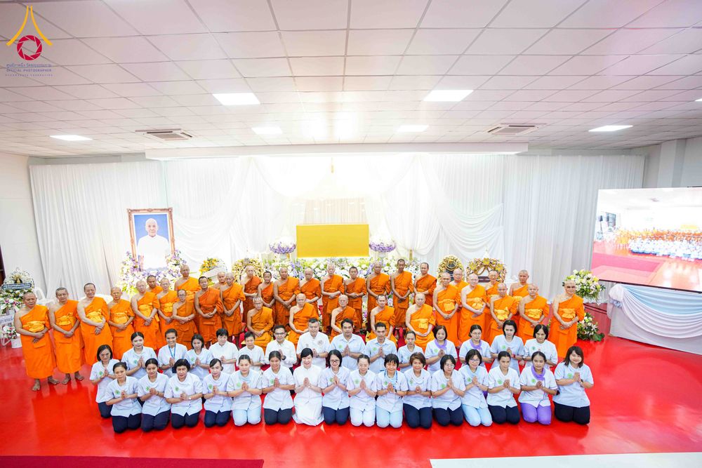 ภาพ No.316276:วันเสาร์ที่ 28 มีนาคม พ.ศ. 2569 พิธีบำเพ็ญกุศล คุณพ่อณรงค์ จินตมากุล  สิริอายุ 99 ปี 11 เดือน โยมบิดา พระครูปลัดรัตนวีรวัฒน์ (รังสฤษดิ์ อิทฺธิจินตโก) ที่ปรึกษาเจ้าคณะจังหวัดปทุมธานี เจ้าอาวาสวัดพระธรรมกาย  ณ ห้องปลูกศรัทธา 2 วัดพระธรรมกาย ปทุมธานี