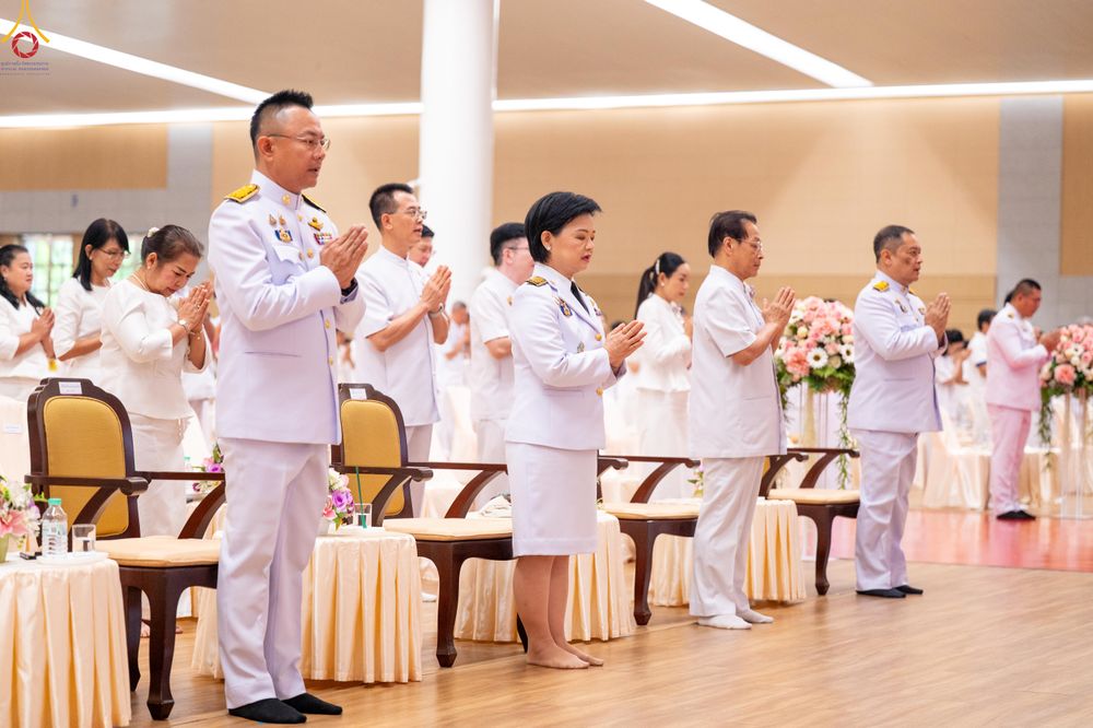 ภาพ No.311931:วันอังคารที่ 3 มีนาคม พ.ศ.2569 พิธีมอบโล่วัชรเกียรติยศ โครงการตอบปัญหาธรรมะทางก้าวหน้า ครั่งที่ 43, พิธีมอบโล่วัชรเกียรติยศ โครงการสอบตอบปัญหาศีลธรรม เพื่อสันติภาพโลก (World-Pec) ครั้งที่ 19 ณ สภาธรรมกายสากล วัดพระธรรมกาย