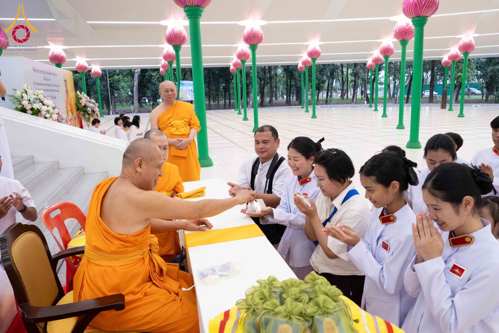 ภาพ No.309052:วันอาทิตย์ที่ 8 กุมภาพันธ์ พ.ศ. 2569  พิธีต้อนรับพระบัญชาสมเด็จพระสังฆราช แต่งตั้ง  “พระครูปลัดรัตนวีรวัฒน์” (รังสฤษดิ์ อิทฺธิจินฺตโก) เจ้าอาวาสวัดพระธรรมกาย ให้ดำรงตำแหน่ง “ที่ปรึกษาเจ้าคณะจังหวัดปทุมธานี”