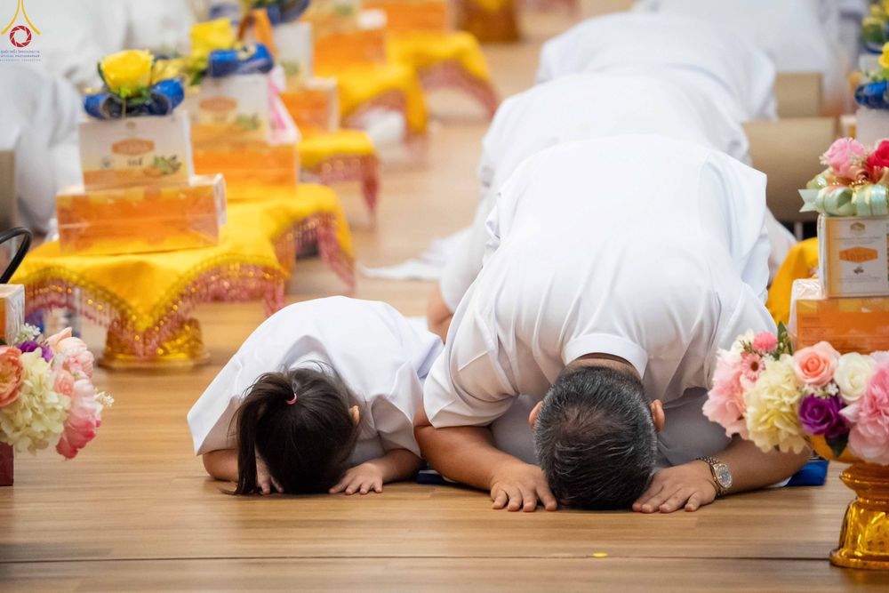 ภาพ No.343634:วันที่ 16 สิงหาคม พ.ศ.2569 พิธีถวายคิลานเภสัช และอุปกรณ์ทางการแพทย์ ณ ห้องแก้วสารพัดนึก2 วัดพระธรรมกาย