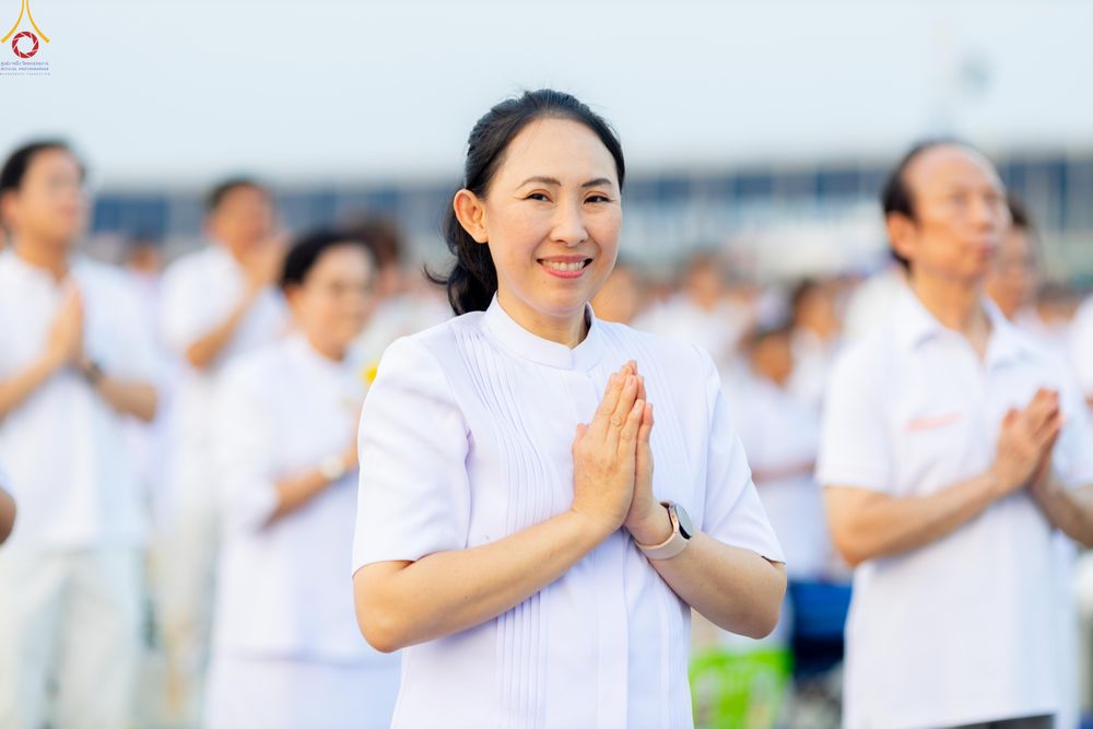 ภาพ No.307527:วันที่ 31 มกราคม พ.ศ. 2569 พิธีจุดประทีปธรรมถวายเป็นพุทธบูชา  และบูชาธรรมมหาปูชนียาจารย์ (ภาพชุดที่ 2) ณ วัดพระธรรมกาย ปทุมธานี ในโครงการธรรมยาตรา กตัญญูบูชา มหาปูชนียาจารย์ พระมงคลเทพมุนี(สด จนฺทสโร) พระผู้ปราบมาร อนุสรณ์สถาน 7 แห่ง ปีที่ 14