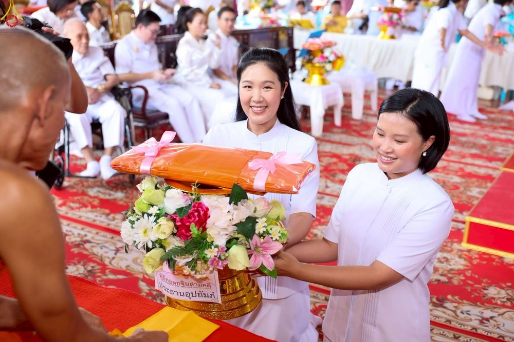 ภาพ No.252584:วันที่ 11 ตุลาคม พ.ศ. 2568 พิธีทอดกฐินสามัคคีทั่วไทย 30,000 วัด โดยคณะศิษยานุศิษย์ บูชาธรรม 81 ปี หลวงพ่อธัมมชโย ณ วัดมงคลพุกการาม ต. คลองสี่  อ.คลองหลวง จ.ปทุมธานี