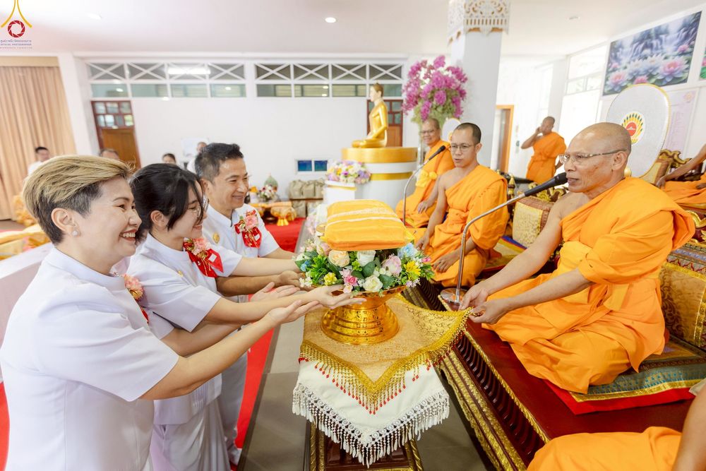 ภาพ No.260277:วันที่ 18 ตุลาคม พ.ศ. 2568 พิธีทอดกฐินสามัคคีทั่วไทย 30,000 วัด โดยคณะศิษยานุศิษย์ บูชาธรรม 81 ปี หลวงพ่อธัมมชโย ณ วัดกิ่วลม ต.บ่อหลวง อ.ฮอด จ.เชียงใหม่