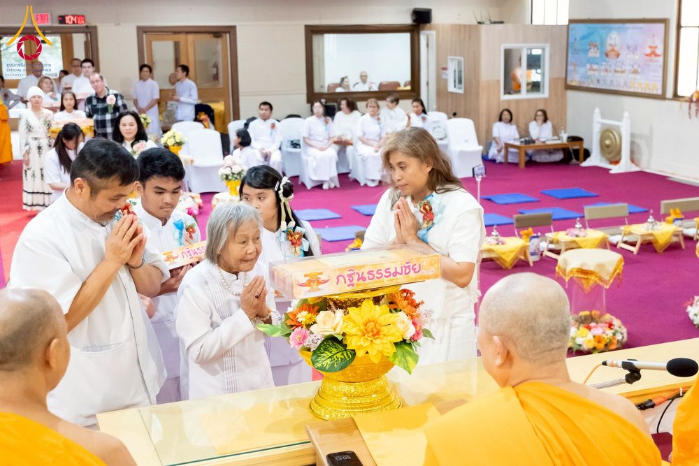 ภาพ No.274250:วันอาทิตย์ที่ 26 ตุลาคม พ.ศ. 2568  พิธีทอดกฐินธรรมชัย สร้างทุกสิ่ง ณ วัดพระธรรมกายออเรกอน ประเทศสหรัฐอเมริกา