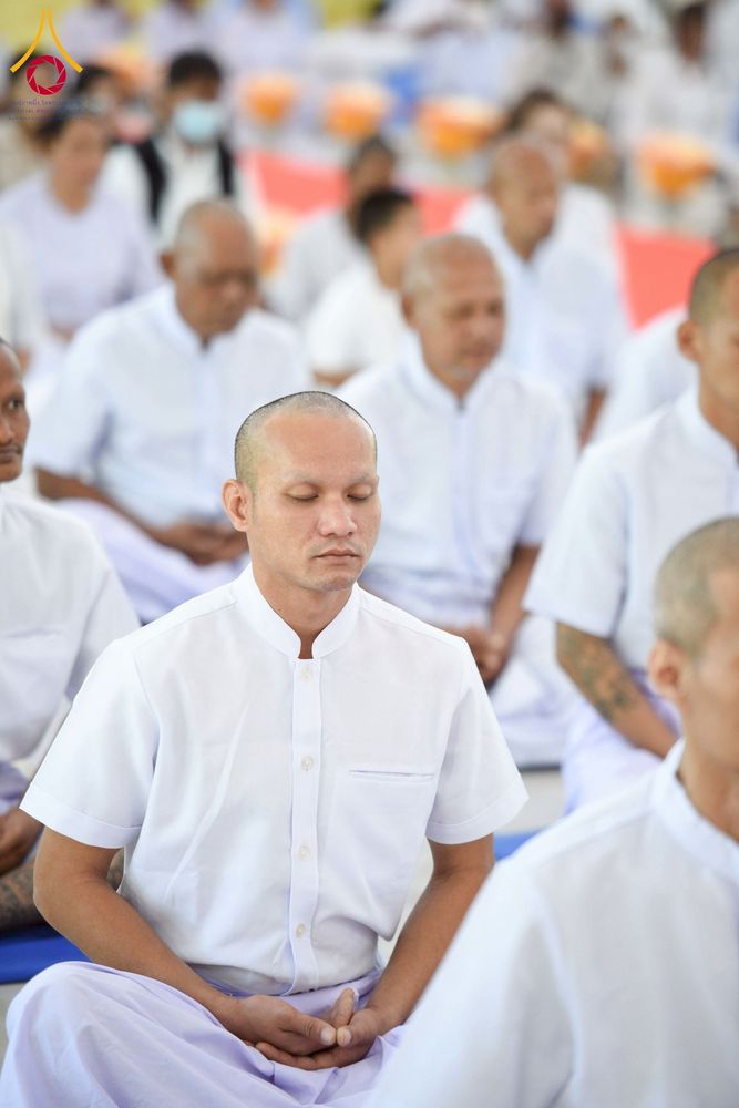 ภาพ No.278085:วันเสาร์ที่ 6 ธันวาคม พ.ศ. 2568 พิธีเวียนประทักษิณ ขอขมามอบผ้าไตร บรรพชาอุปสมบทหมู่ธรรมทายาท จำนวน 53 รูป โครงการอุปสมบทหมู่ รุ่นบูชาธรรมมหาปูชนียาจารย์ ประจำปี 2568 จังหวัดสระบุรี