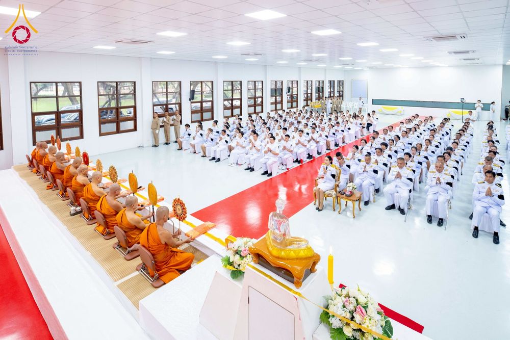 ภาพ No.276005:วันที่ 5 ธันวาคม พ.ศ. 2568 พสกนิกรอำเภอคลองหลวง พร้อมใจบำเพ็ญกุศลอุทิศถวาย “ในหลวงรัชกาลที่ 9” น้อมรำลึกในพระมหากรุณาธิคุณ เนื่องในวันคล้ายวันพระบรมราชสมภพ วันชาติ และวันพ่อแห่งชาติ ณ อาคารปลูกศรัทธา 2 วัดพระธรรมกาย อำเภอคลองหลวง จังหวัดปทุมธานี