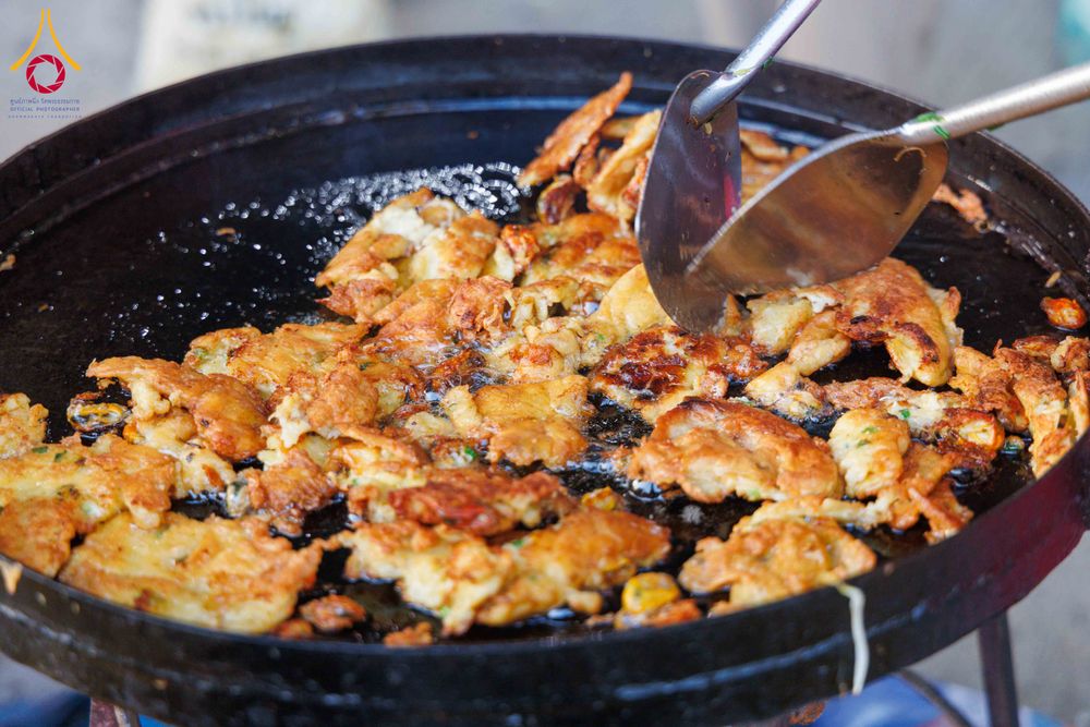 ภาพ No.306126:วันที่ 30 มกราคม พ.ศ. 2569 พิธีถวายภัตตาหารเป็นสังฆทาน แด่พระธรรมยาตรา ณ วัดพระธรรมกาย  จังหวัดปทุมธานี ในโครงการธรรมยาตรา กตัญญูบูชา มหาปูชนียาจารย์ พระมงคลเทพมุนี(สด จนฺทสโร) พระผู้ปราบมาร อนุสรณ์สถาน 7 แห่ง ปีที่ 14