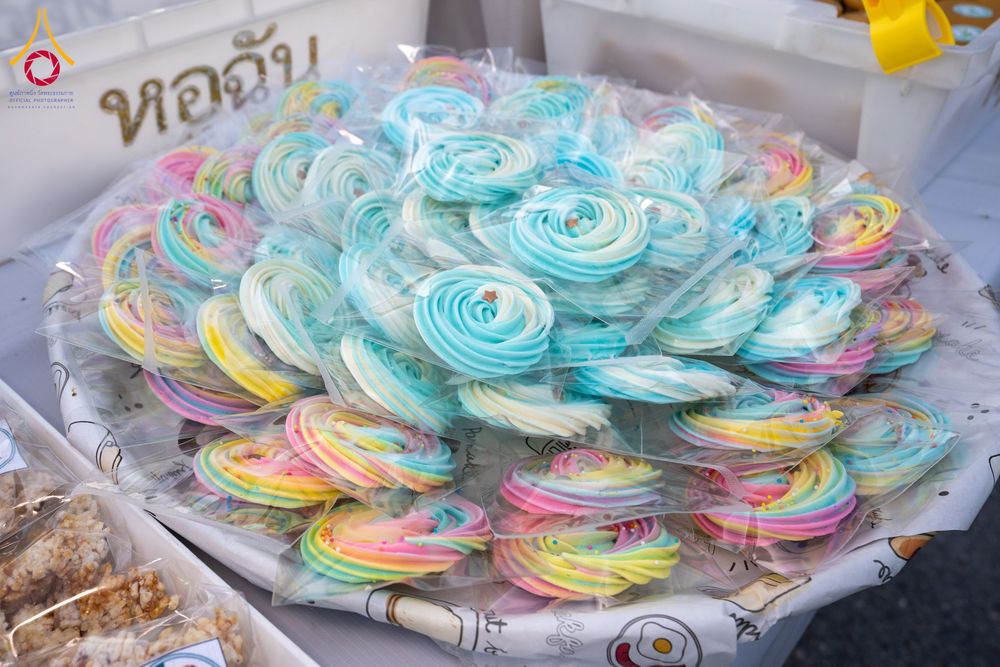 ภาพ No.288138:วันที่ 4 มกราคม พ.ศ. 2569 พิธีถวายภัตตาหารเป็นสังฆทาน แด่พระธรรมยาตรา ในโครงการธรรมยาตรา กตัญญูบูชา มหาปูชนียาจารย์ พระมงคลเทพมุนี(สด จนฺทสโร) พระผู้ปราบมาร อนุสรณ์สถาน 7 แห่ง ปีที่ 14 ณ อนุสรณ์สถานมหาวิหารพระมงคลเทพมุนี (โลตัสแลนด์) อ.สองพี่น้อง จ.สุพรร