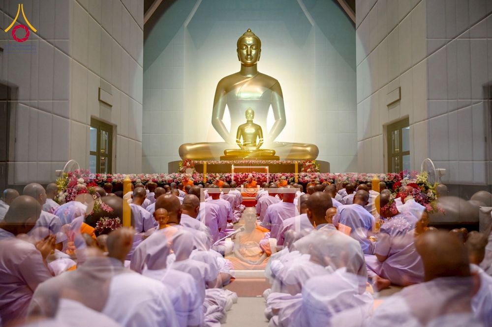 ภาพ No.277706:วันเสาร์ที่ 6 ธันวาคม พ.ศ. 2568 พิธีบรรพชาอุปสมบทและพิธีถวายบาตร โครงการอุปสมบทบูชาธรรมมหาปูชนียาจารย์ ประจำปี พ.ศ.2568 โครงการบวชพระนานาชาติ AEC และ WAB รุ่น CEO (นักบริหาร) รุ่นที่ 5 ณ มหาธรรมกายเจดีย์ วัดพระธรรมกาย