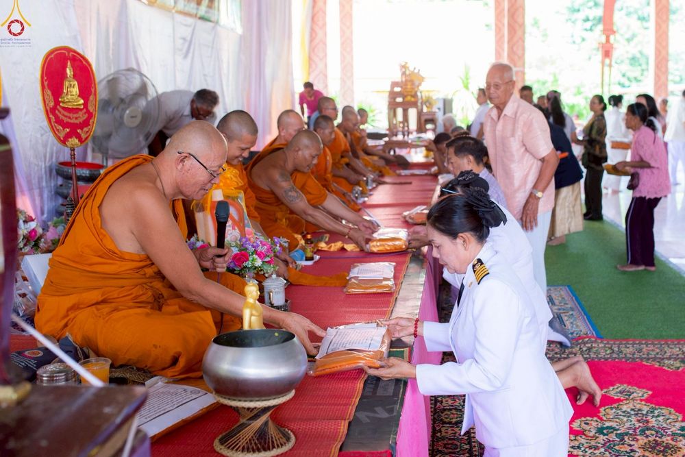 ภาพ No.262182:วันที่ 23 ตุลาคม พ.ศ. 2568 พิธีทอดกฐินสามัคคีทั่วไทย 30,000 วัด โดยคณะศิษยานุศิษย์ บูชาธรรม 81 ปี หลวงพ่อธัมมชโย ณ วัดซับตระคร้อ อ.หนองบุญมาก จ.นครราชสีมา