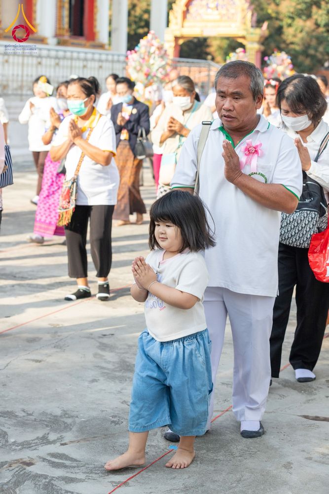 ภาพ No.204613:พิธีทอดผ้าป่าทำนุบำรุงศาสนสถาน ณ วัดเกิดการอุดม ตำบลคลองสาม อำเภอคลองหลวง จังหวัดปทุมธานี ในโครงการธรรมยาตรา กตัญญูบูชา มหาปูชนียาจารย์ พระมงคลเทพมุนี(สด จนฺทสโร) พระผู้ปราบมาร อนุสรณ์สถาน 7 แห่ง ปีที่ 13 วันที่ 30 มกราคม พ.ศ. 2568