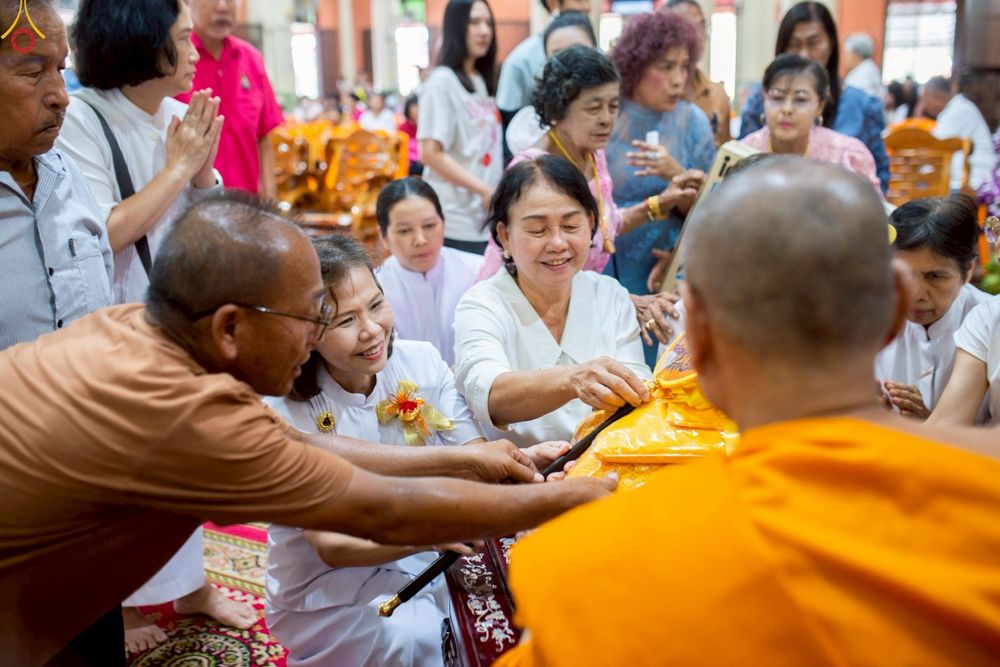 ภาพ No.252086:วันที่ 11 ตุลาคม พ.ศ. 2568 พิธีทอดกฐินสามัคคีทั่วไทย 30,000 วัด โดยคณะศิษยานุศิษย์ บูชาธรรม 81 ปี หลวงพ่อธัมมชโย ณ วัดลาดบัวหลวง จ.พระนครศรีอยุธยา