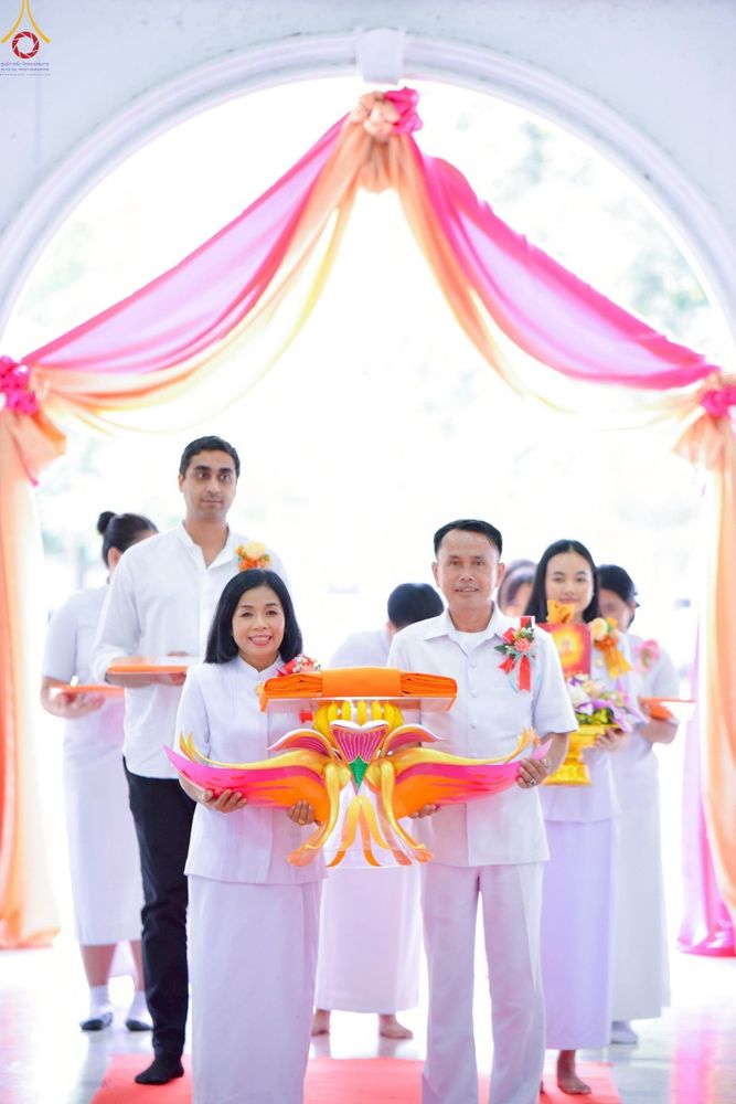 ภาพ No.271511:วันอาทิตย์ที่ 26 ตุลาคม พ.ศ. 2568 พิธีทอดกฐินสามัคคี เพื่อสร้างหอฉันและปรับปรุงอาคารสถานที่ ให้เหมาะสมในการอบรมคุณธรรมแก่เยาวชน ณ ศูนย์อบรมเยาวชนสุรินทร์