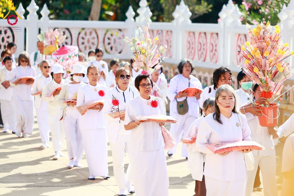 ภาพ No.196562:พิธีทอดผ้าป่าทำนุบำรุงศาสนสถาน ณ วัดไทยเจริญ ตำบลบางขุนกอง อำเภอบางกรวย จังหวัดนนทบุรี  ในโครงการธรรมยาตรา กตัญญูบูชา มหาปูชนียาจารย์ พระมงคลเทพมุนี(สด จนฺทสโร) พระผู้ปราบมาร อนุสรณ์สถาน 7 แห่ง ปีที่ 13 วันที่ 17 มกราคม พ.ศ. 2568