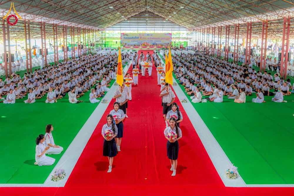 ภาพ No.265977:วันพุธที่ 5 พฤศจิกายน พ.ศ. 2568 (วันพระ ขึ้น 15 ค่ำ เดือน 12) พิธีทอดกฐิน ณ พุทธอุทยานนานาชาติ  อ.โพนพิสิย จ.หนองคาย