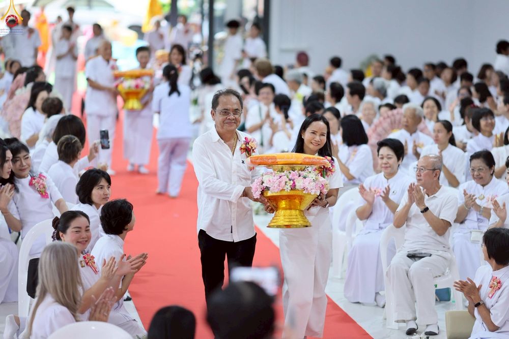 ภาพ No.272254:วันเสาร์ที่ 1 พฤศจิกายน พ.ศ. 2568 พิธีทอดกฐินสามัคคี สร้างกุฏิหมู่สามเณร ณ ศูนย์ปฏิบัติธรรมเบญจธรรม ปทุมธานี  ต.บ้านปทุม อ.สามโคก จ.ปทุมธานี