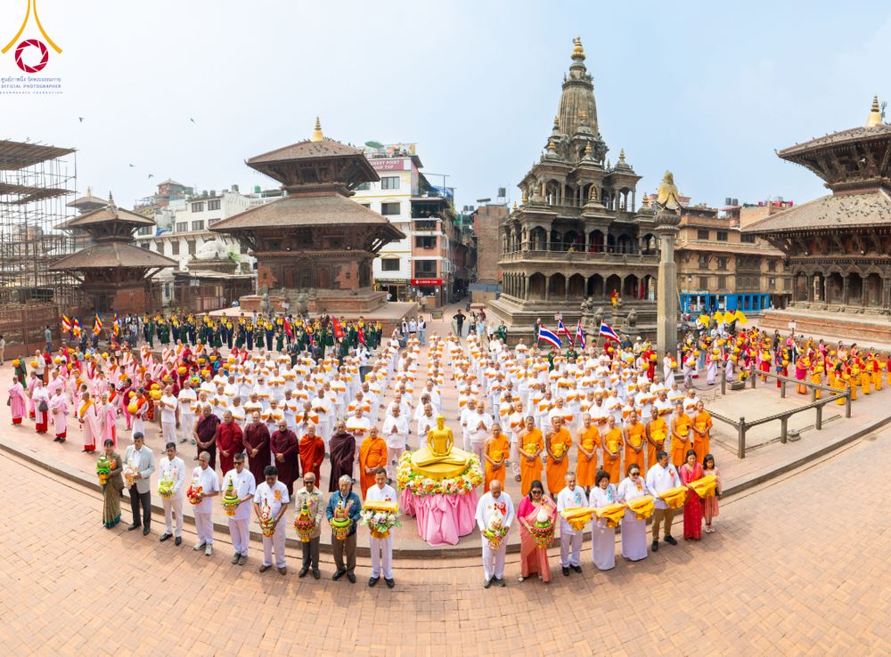 ภาพ No.313538:วันพฤหัสบดีที่ 12 มีนาคม พ.ศ. 2569 ขบวนแห่นาคธรรมทายาทในโครงการบรรพชาสามเณร 500 รูป  จาก นาคบาฮาล (Nagbahal) สู่จัตุรัสปาทัน (Patan Durbar Square) ประเทศเนปาล