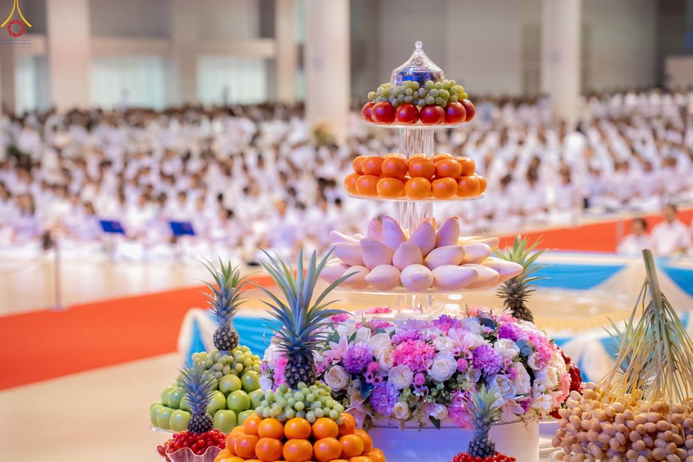 ภาพ No.337871:วันอาทิตย์ต้นเดือน 5 กรกฎาคม พ.ศ.2569 พิธีบูชาข้าวพระ ณ สภาธรรมกายสากล วัดพระธรรมกาย