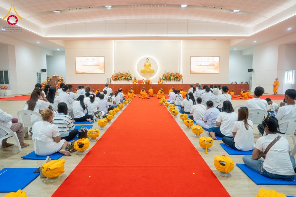 ภาพ No.318703:วันที่ 29 มีนาคม พ.ศ. 2569 พิธีเวียนประทักษิณ มอบผ้าไตร บรรพชาสามเณร  ณ ศูนย์อบรมเยาวชนกาญบุรี