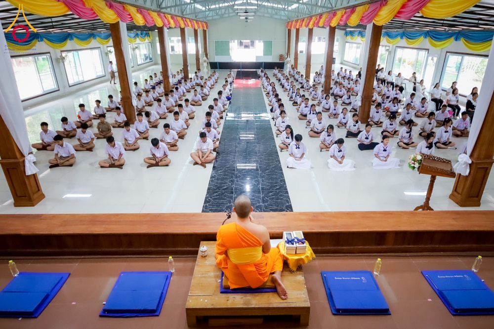 ภาพ No.285538:วันที่ 11 ธันวาคม พ.ศ. 2568  รวมพลังเด็กดี V-Star ผู้นำฟื้นฟูศีลธรรมโลก ประจำปี 2568 จังหวัดแพร่  ณ ธุดงคสถานแพร่ อำเภอวังชิ้น จังหวัดแพร่