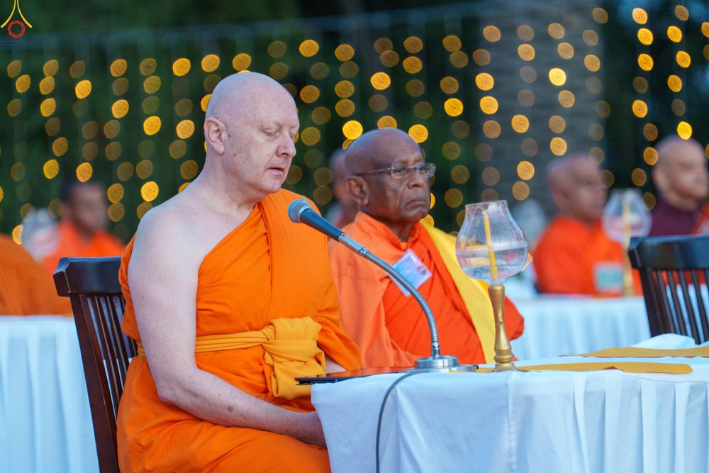ภาพ No.332751:วันอาทิตย์ที่ 31 พฤษภาคม พ.ศ. 2569 วันวิสาขบูชา ณ วัดพระธรรมกายแคลิฟอร์เนีย  ประเทศสหรัฐอเมริกา