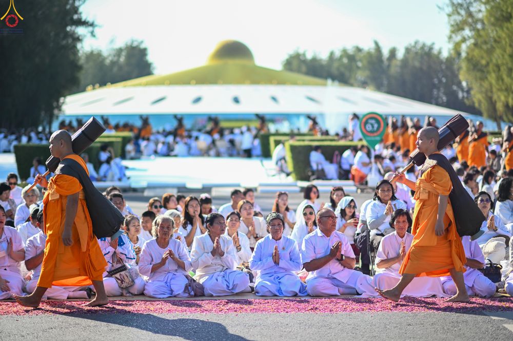 ภาพ No.286901:วันที่ 2 มกราคม พ.ศ.2569 พิธีต้อนรับพระธรรมยาตรา ครั้งที่ 1 (ภาพชุดที่ 2) ณ วัดพระธรรมกาย (วิหารหลวงปู่ - พระมหาธรรมกายเจดีย์)