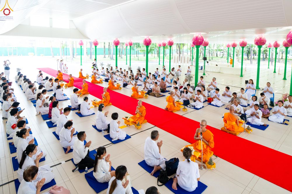 ภาพ No.328447:วันเสาร์ที่ 2 พฤษภาคม พ.ศ.2569 พิธีอุปสมบทสามเณรเตรียม DCI รุ่นที่ 23 ณ อุโบสถพระไตรปิฎก วัดพระธรรมกาย จังหวัดปทุมธานี